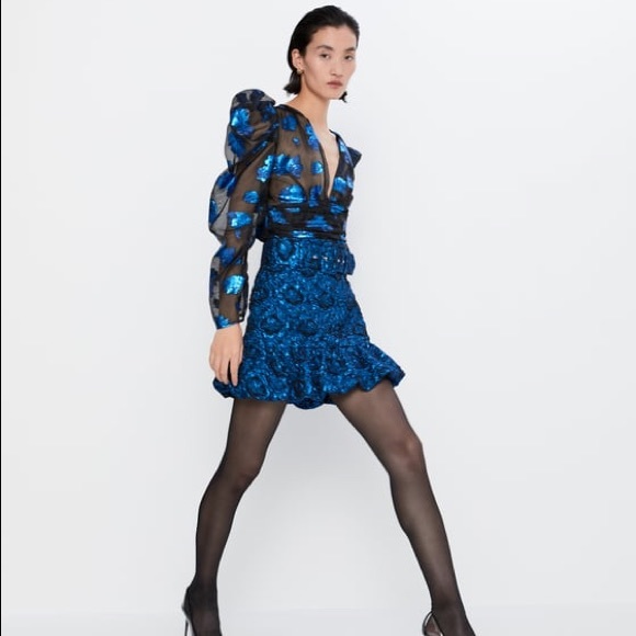 Zara BELTED MINI SKIRT WITH VOLUMINOUS HEM Blue BN - Picture 2 of 8